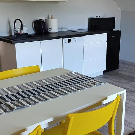 Apartmán Z Basenem I Jacuzzi